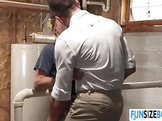 Noah White barebacked by Jay Stryker in basement